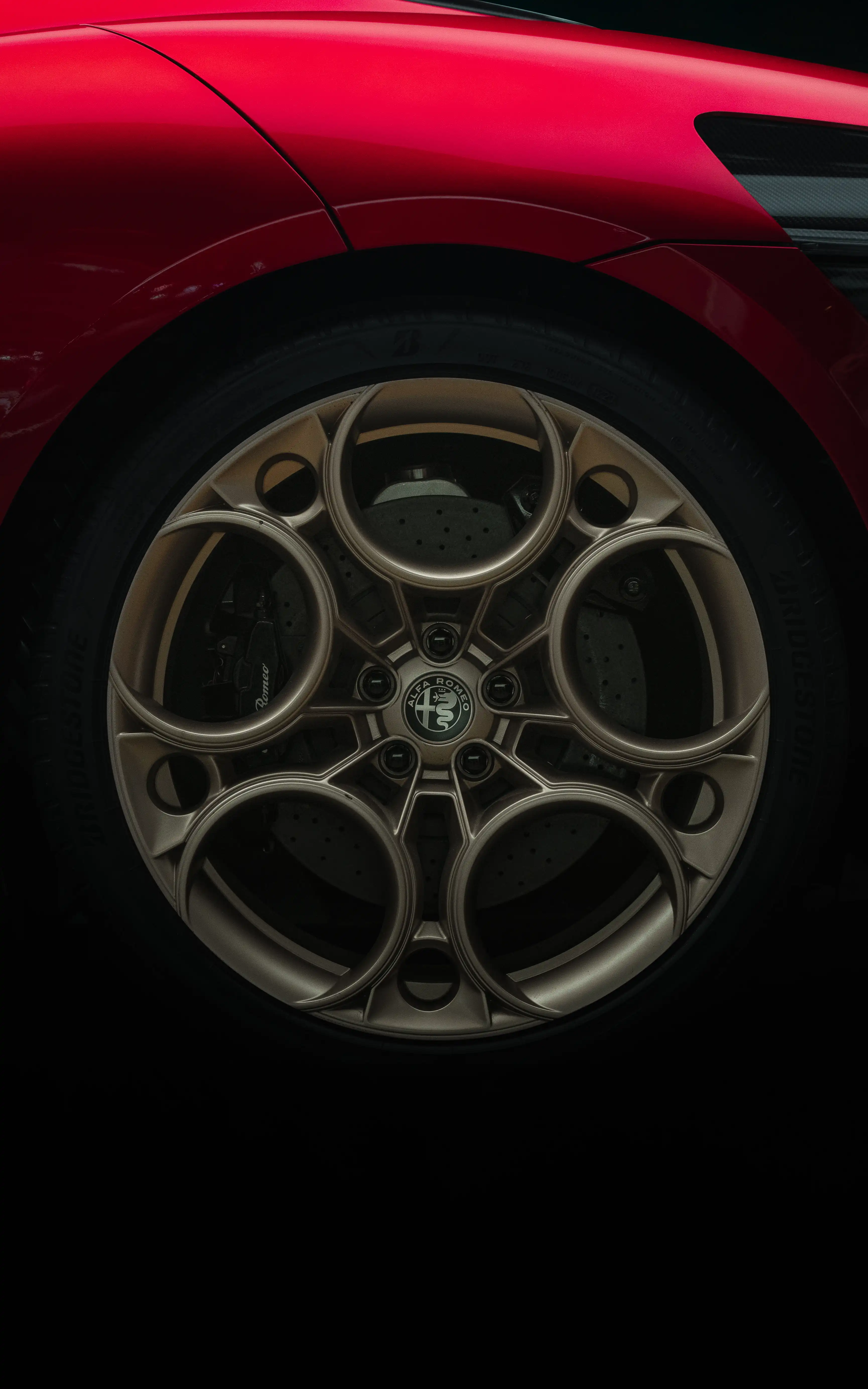 Alfa Romeo 33 Stradale - Image 7