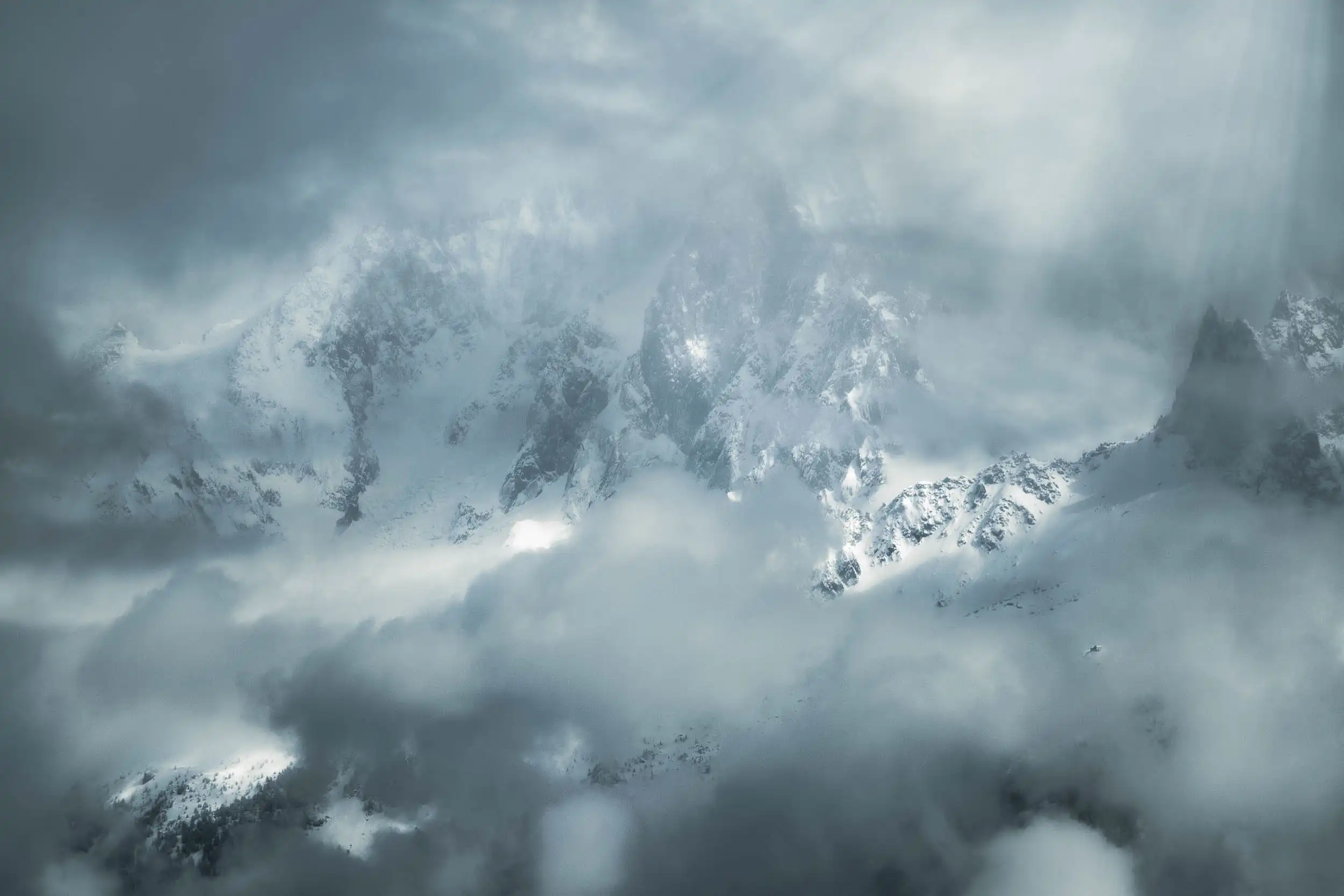 Les Alpes dans la brume - Image 3