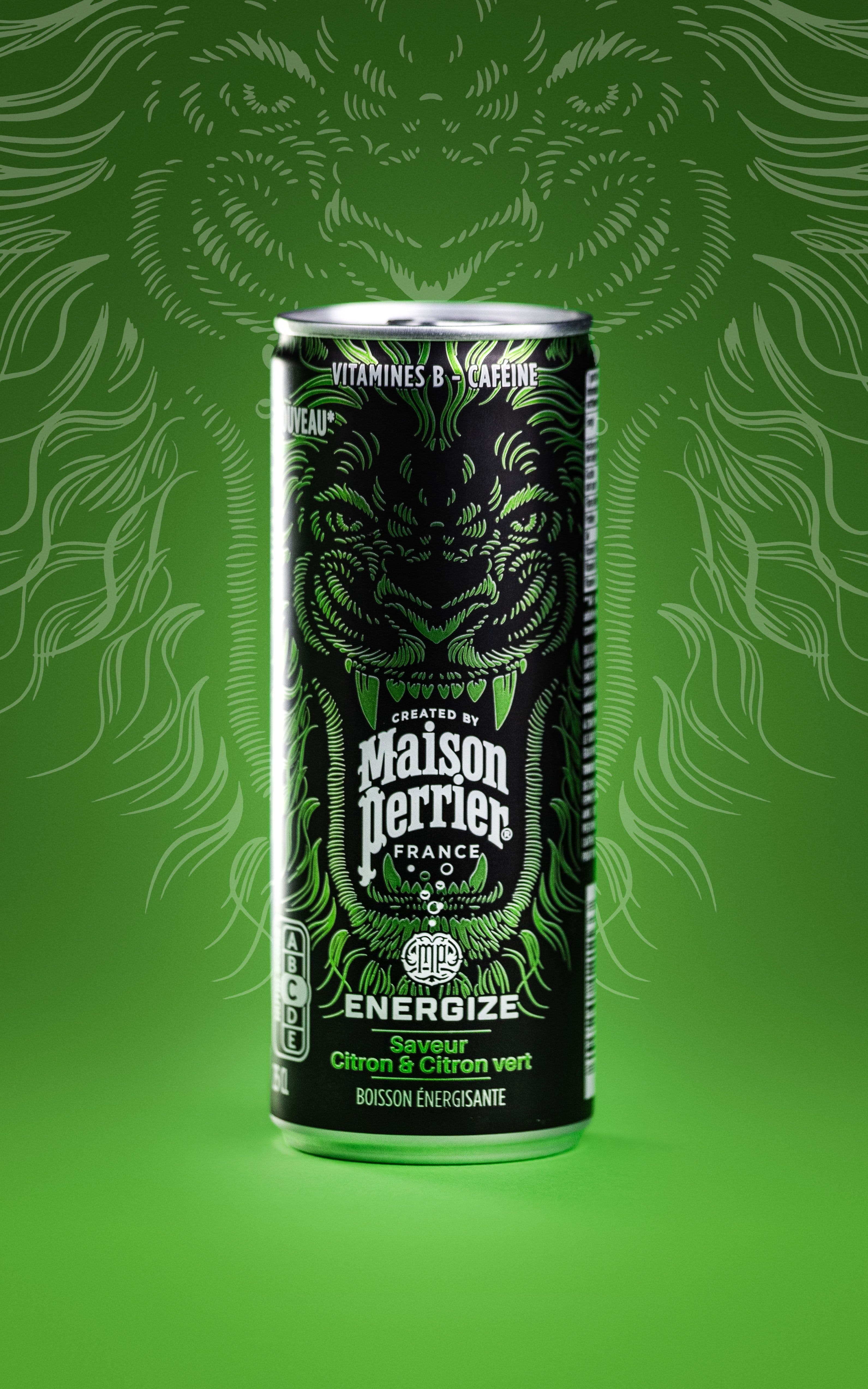 Canette Maison Perrier Energize saveur citron & citron vert sur fond vert